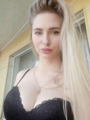 Проститутка Майя